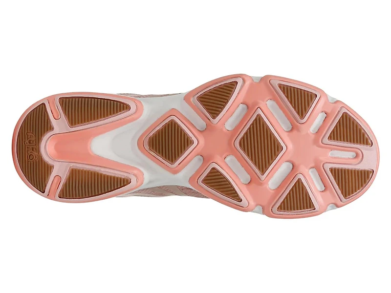 Devotion Plus 3 Walking Sneaker