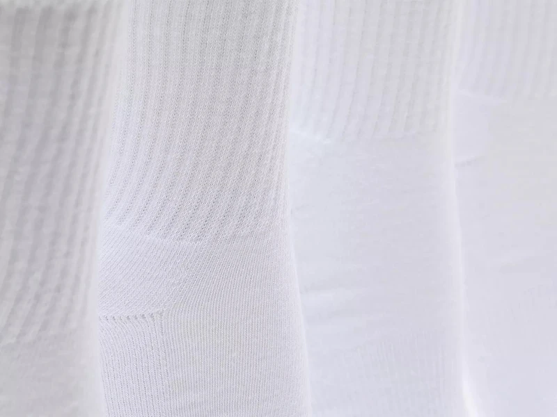 Solid Men's Crew Socks - 4 Pack