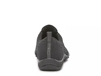 Breathe Easy Infi-Knity Slip-On Sneaker
