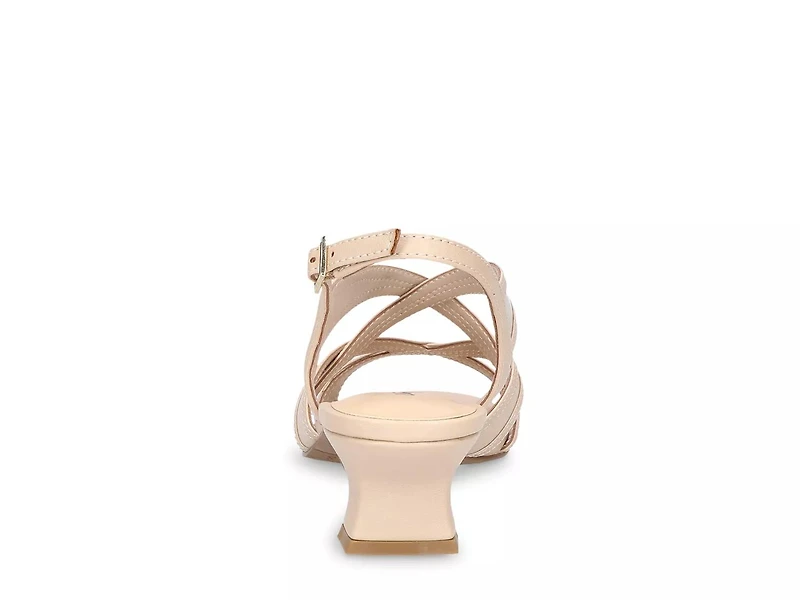 Tristen Sandal
