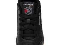 Classic Leather Sneaker