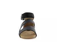Nambi Sandal