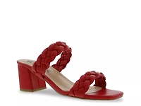 Fuss Sandal