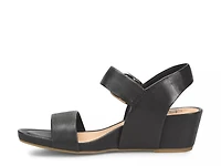 Vaya Wedge Sandal