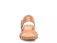 Vaya Wedge Sandal