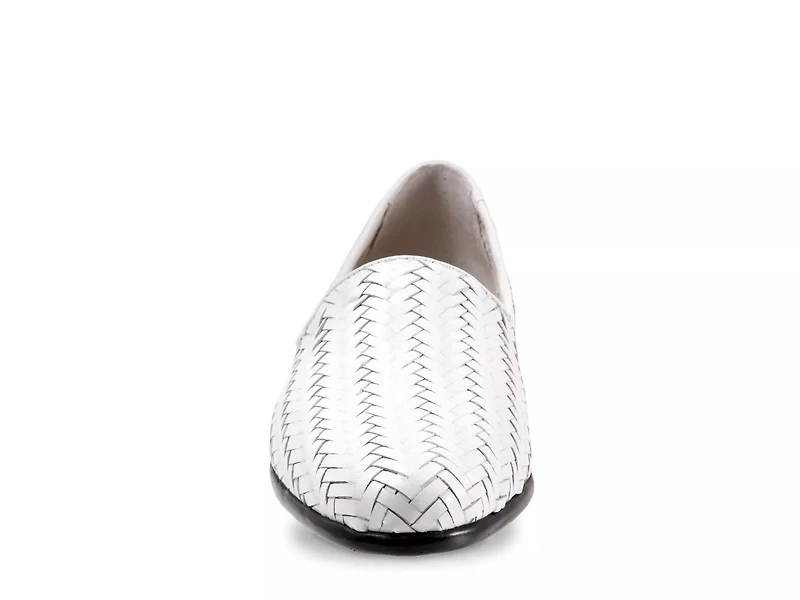 Liz III Loafer