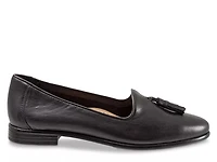 Liz Loafer