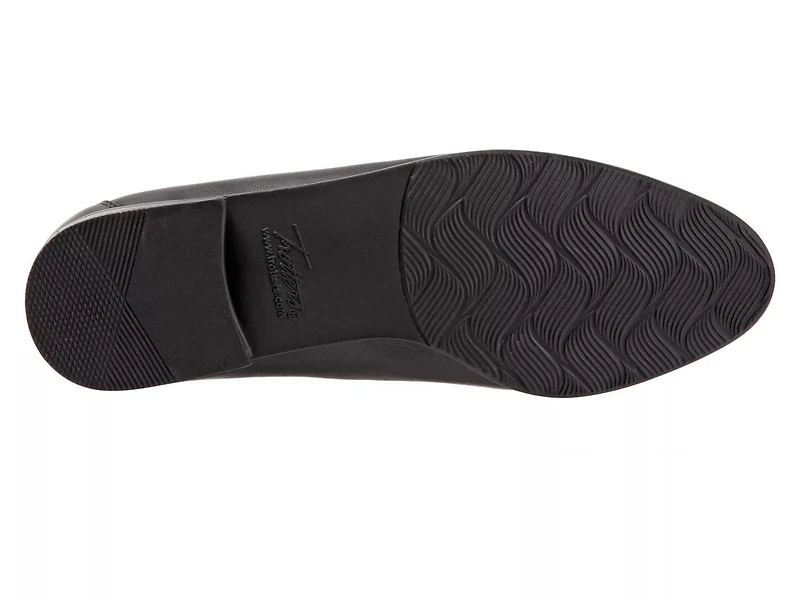 Liz Loafer
