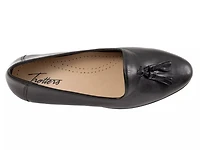 Liz Loafer