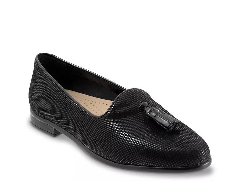 Liz Loafer