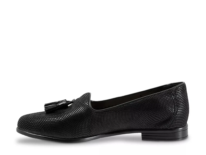 Liz Loafer