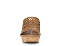 Bethie Platform Sandal