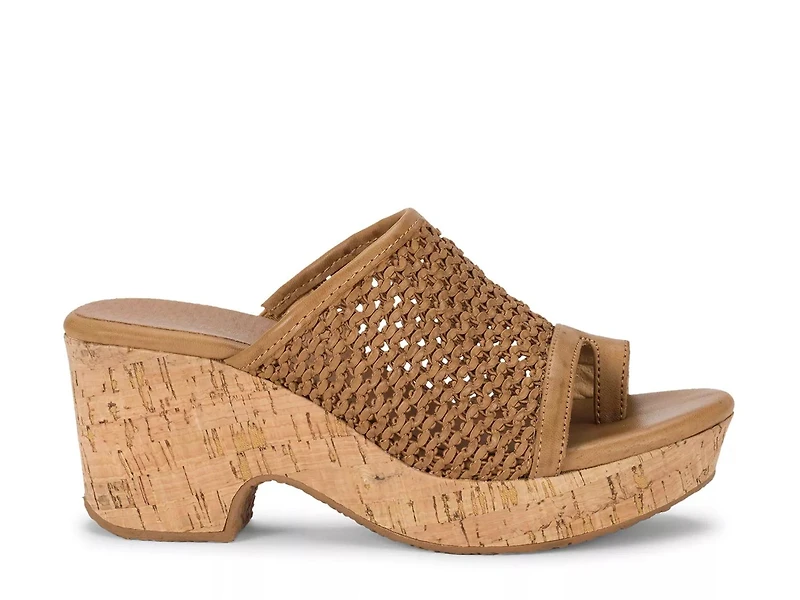 Bethie Platform Sandal