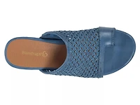 Bethie Platform Sandal