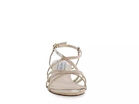 Eileen Sandal