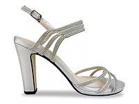 Elizabeth Sandal