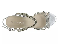 Elizabeth Sandal