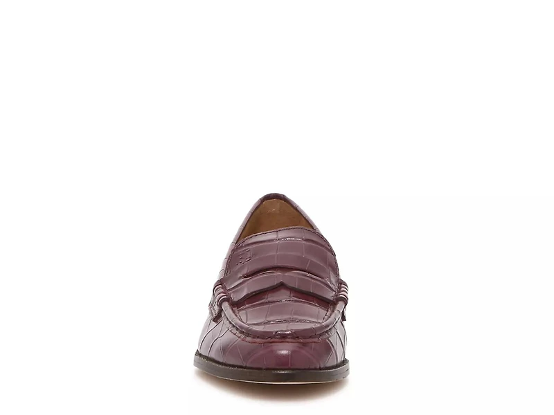 Wynnie Penny Loafer