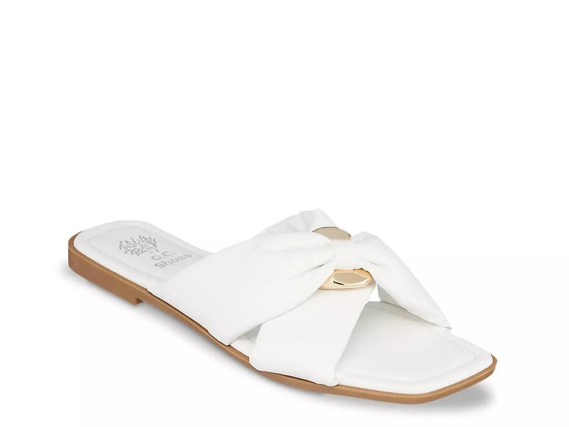 Perri Sandal