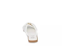 Perri Sandal