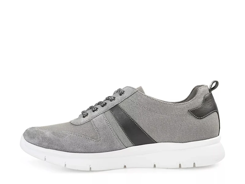 Adler Sneaker
