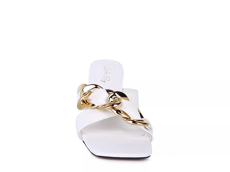 Wandy Sandal