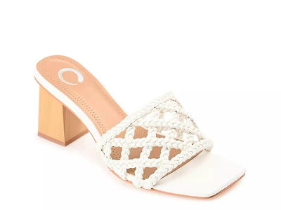 Evvie Sandal
