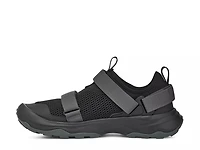 Outflow Universal Sneaker