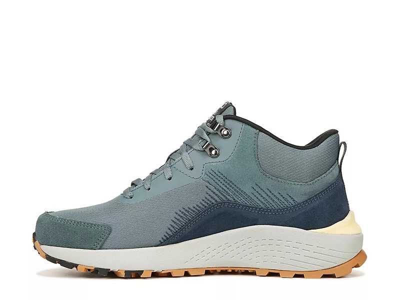 Kenai Mid-Top Hiking Boot