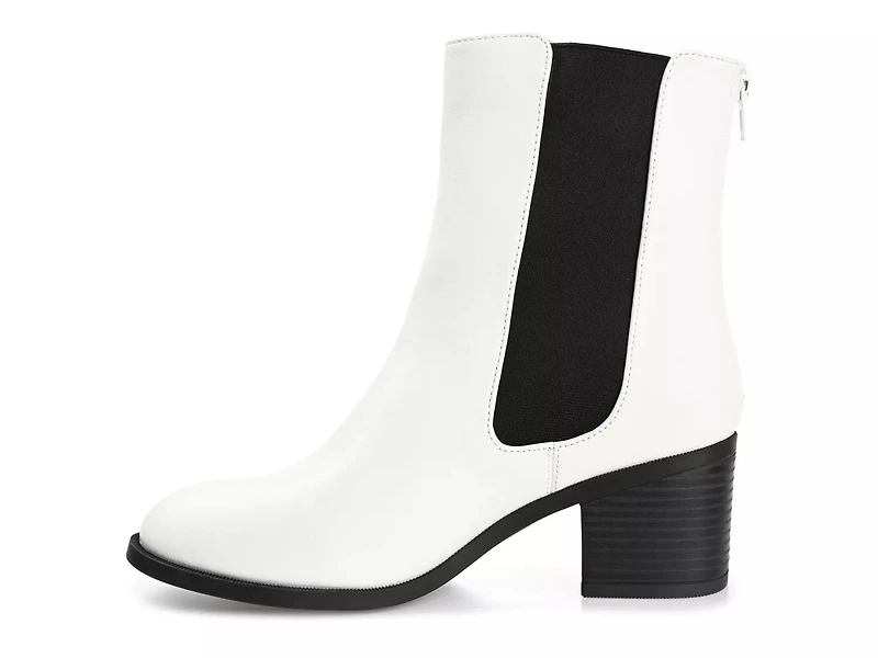 Tayshia Chelsea Bootie