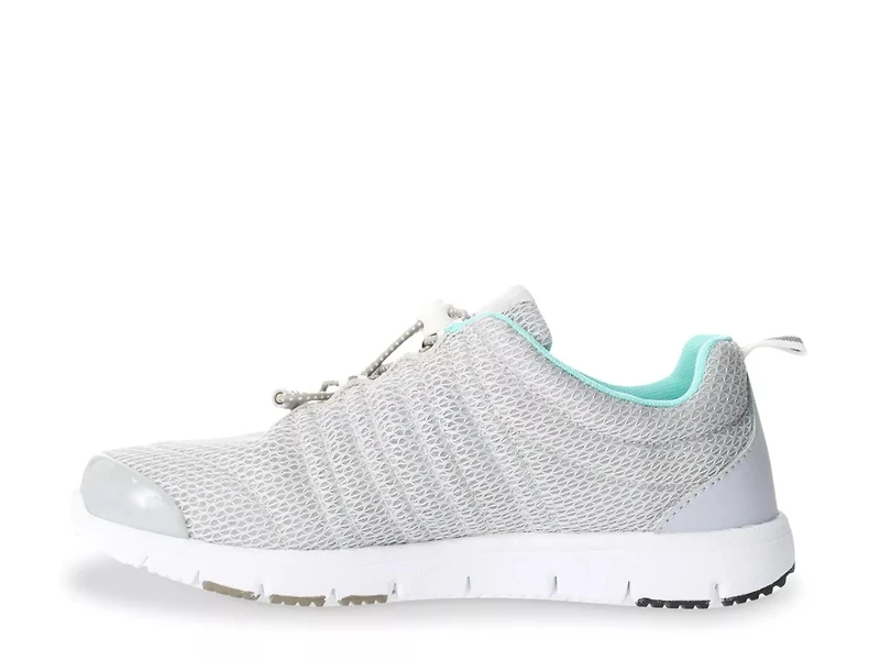 Traverlwalker II Slip-On Sneaker