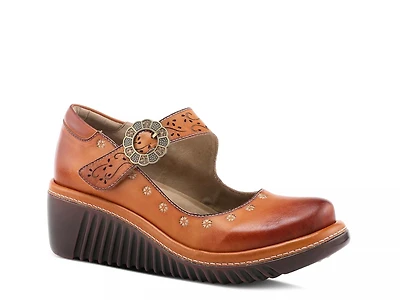 Footlight Mary Jane Pump