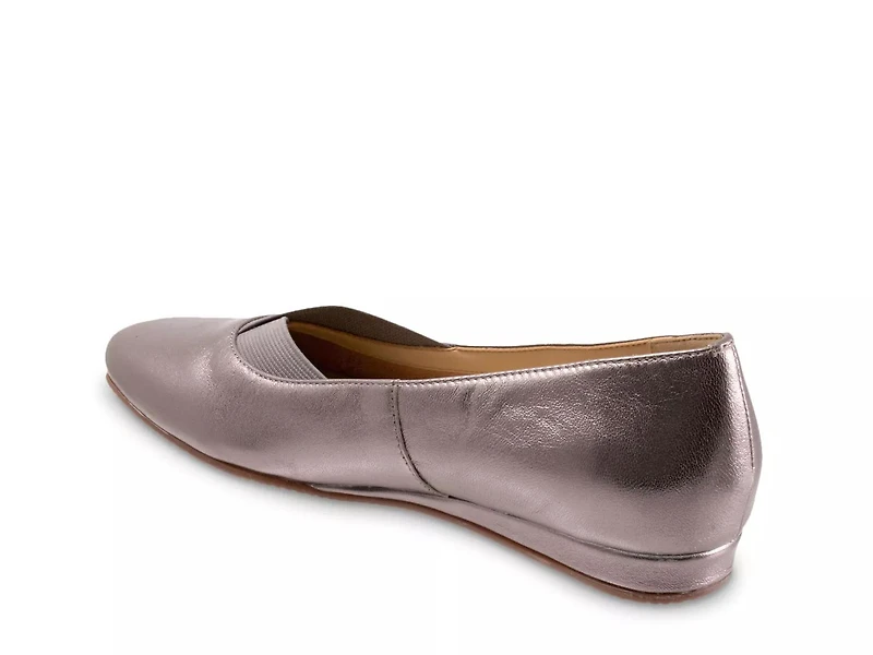 Viana Slip-On