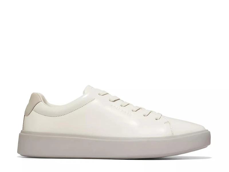 Grand Crosscourt Traveler Sneaker