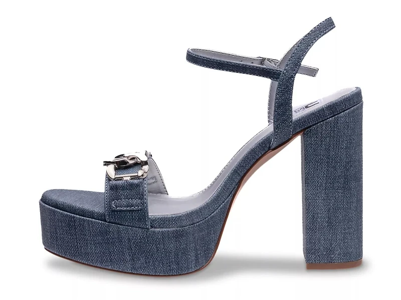 Darling Platform Sandal