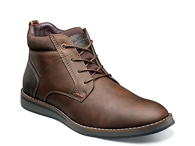 Circuit Plain Toe Chukka Boot - Men's