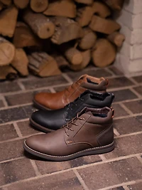 Circuit Plain Toe Chukka Boot - Men's