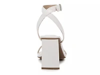 Alyanna Sandal