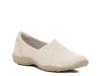 Breathe Easy Swayful Slip-On