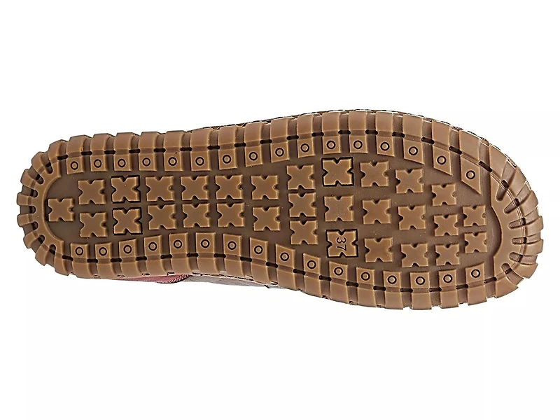 Neeta Slip-On