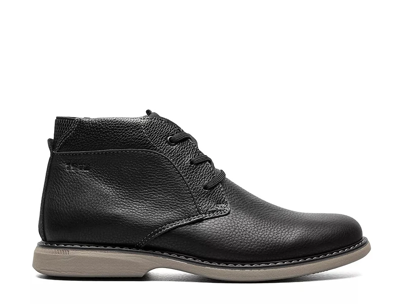 Otto Plain Toe Chukka Boot