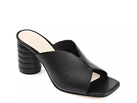 Karah Sandal