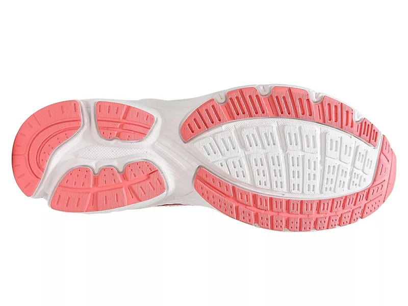 Imagine Walking Shoe