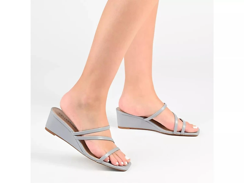 Takarah Wedge Sandal
