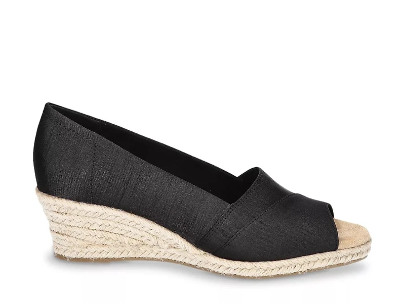 Jasper Espadrille Pump