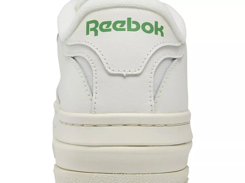 Club C Extra Sneaker