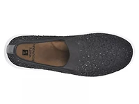 Unit Slip-On Sneaker