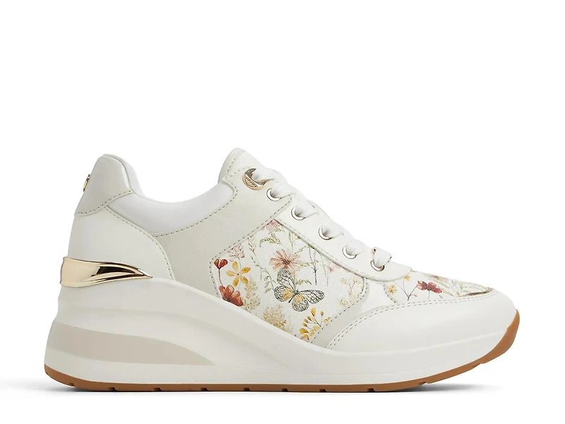 Iconistep Wedge Sneaker