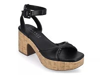 Eianna Platform Sandal