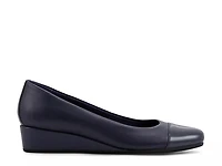 Gracey Wedge Pump